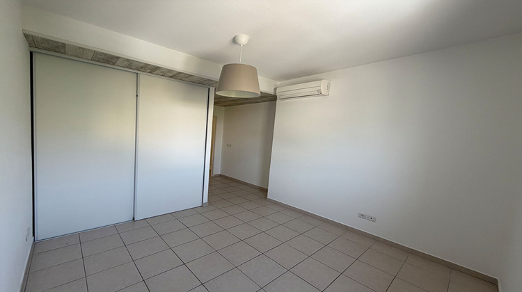 Ma-Cabane - Vente Appartement ROQUEVAIRE, 45 m²