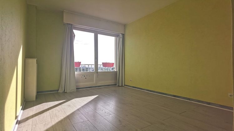 Ma-Cabane - Vente Appartement ROSNY-SOUS-BOIS, 77 m²