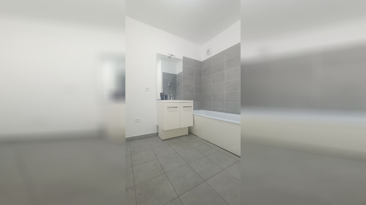 Ma-Cabane - Vente Appartement ROSNY-SOUS-BOIS, 79 m²