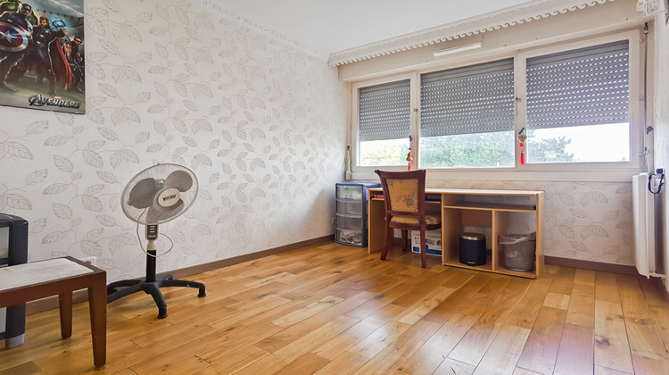 Ma-Cabane - Vente Appartement ROSNY-SOUS-BOIS, 96 m²