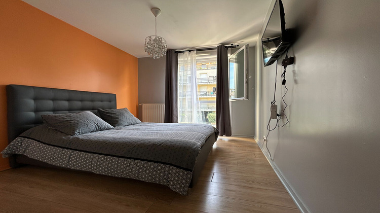 Ma-Cabane - Vente Appartement ROSNY-SOUS-BOIS, 63 m²