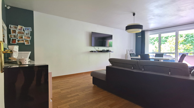 Ma-Cabane - Vente Appartement ROSNY-SOUS-BOIS, 63 m²