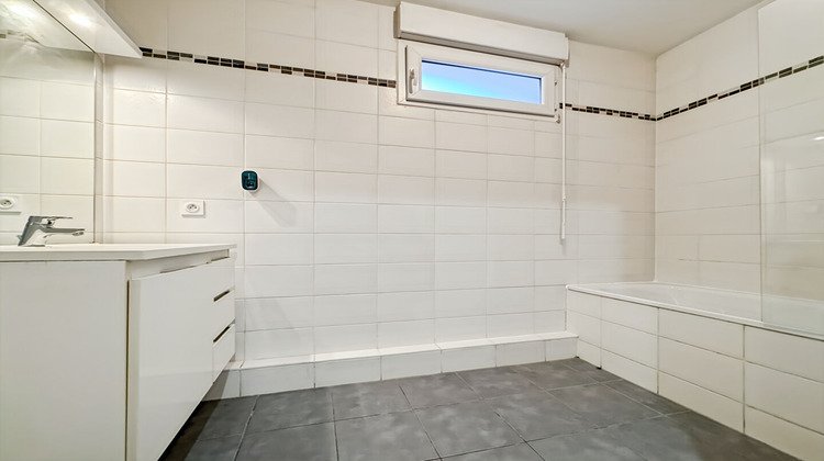 Ma-Cabane - Vente Appartement ROSNY-SOUS-BOIS, 63 m²