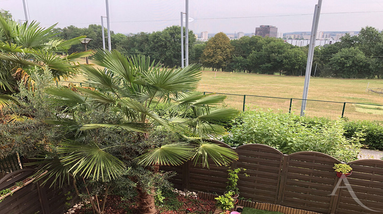 Ma-Cabane - Vente Appartement ROSNY-SOUS-BOIS, 105 m²