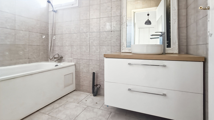 Ma-Cabane - Vente Appartement ROSNY-SOUS-BOIS, 58 m²