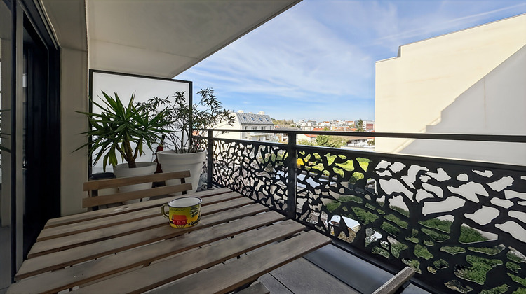 Ma-Cabane - Vente Appartement ROSNY-SOUS-BOIS, 55 m²