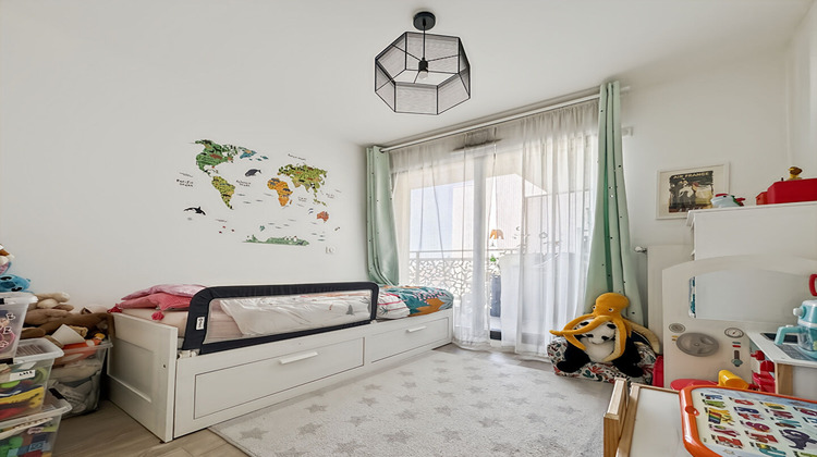 Ma-Cabane - Vente Appartement ROSNY-SOUS-BOIS, 55 m²