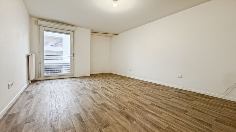 Ma-Cabane - Vente Appartement ROSNY-SOUS-BOIS, 65 m²