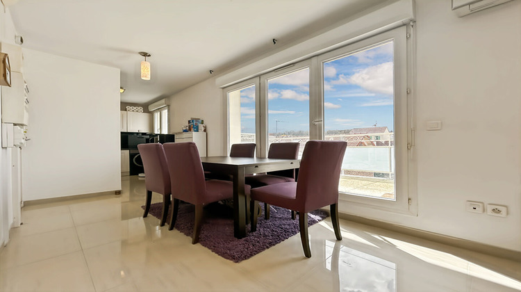 Ma-Cabane - Vente Appartement ROSNY-SOUS-BOIS, 59 m²