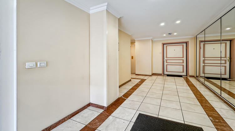Ma-Cabane - Vente Appartement ROSNY-SOUS-BOIS, 82 m²