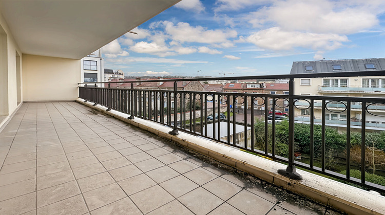 Ma-Cabane - Vente Appartement ROSNY-SOUS-BOIS, 82 m²