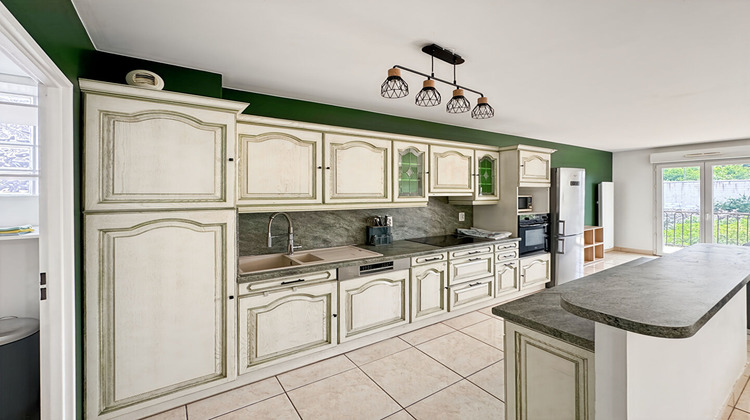 Ma-Cabane - Vente Appartement ROSNY-SOUS-BOIS, 85 m²
