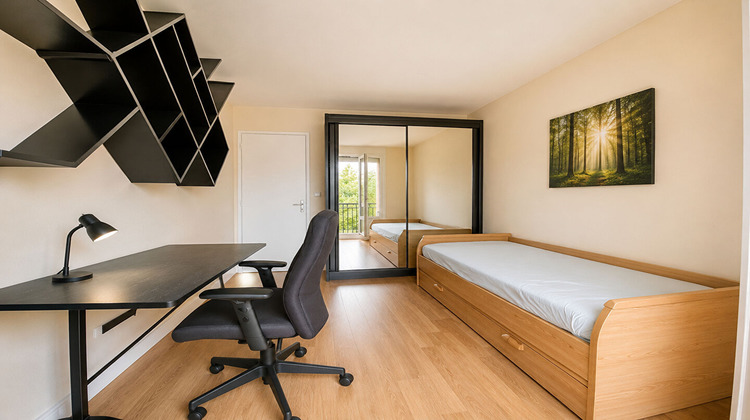 Ma-Cabane - Vente Appartement ROSNY-SOUS-BOIS, 81 m²