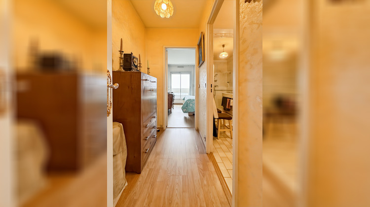 Ma-Cabane - Vente Appartement ROSNY-SOUS-BOIS, 77 m²