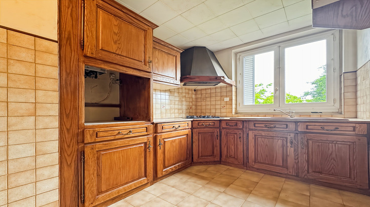 Ma-Cabane - Vente Appartement ROSNY-SOUS-BOIS, 55 m²