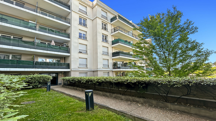 Ma-Cabane - Vente Appartement ROSNY-SOUS-BOIS, 60 m²