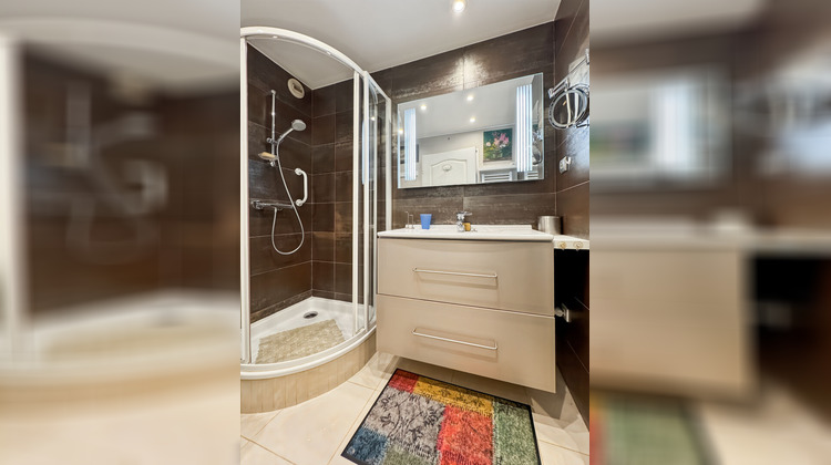 Ma-Cabane - Vente Appartement ROSNY-SOUS-BOIS, 97 m²