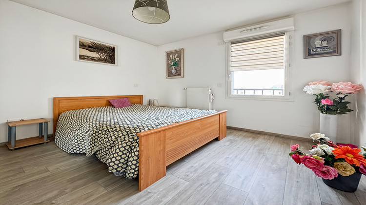 Ma-Cabane - Vente Appartement ROSNY-SOUS-BOIS, 98 m²