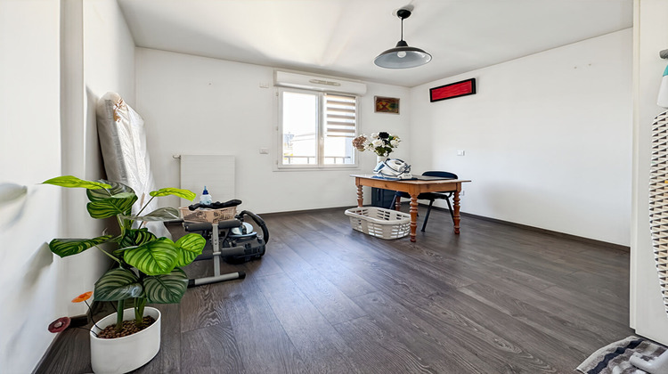 Ma-Cabane - Vente Appartement ROSNY-SOUS-BOIS, 98 m²