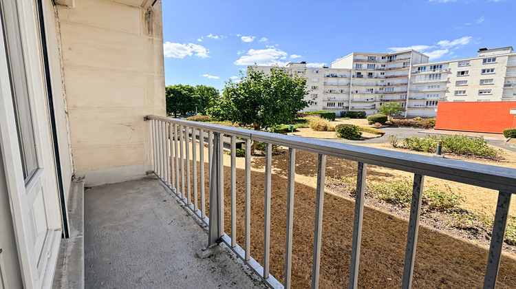 Ma-Cabane - Vente Appartement ROSNY-SOUS-BOIS, 32 m²