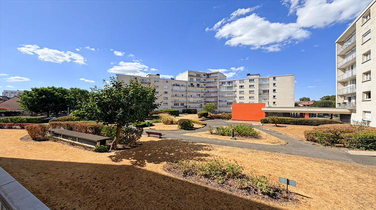 Ma-Cabane - Vente Appartement ROSNY-SOUS-BOIS, 32 m²