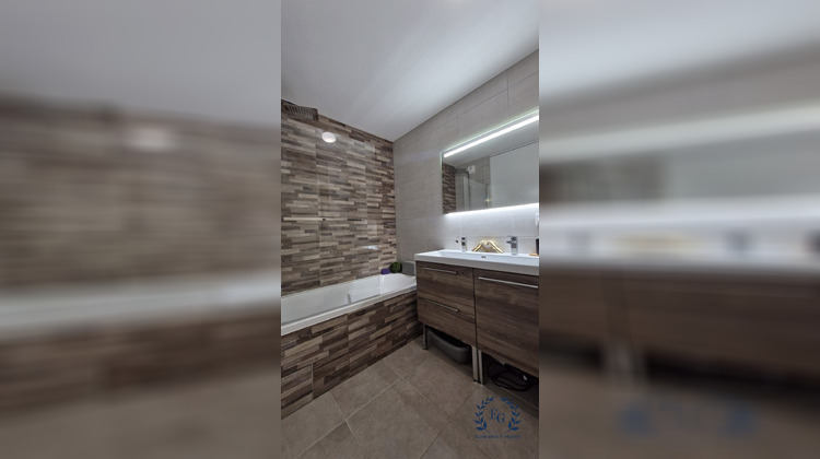 Ma-Cabane - Vente Appartement Rougiers, 40 m²