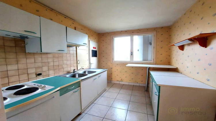 Ma-Cabane - Vente Appartement ROUSIES, 58 m²