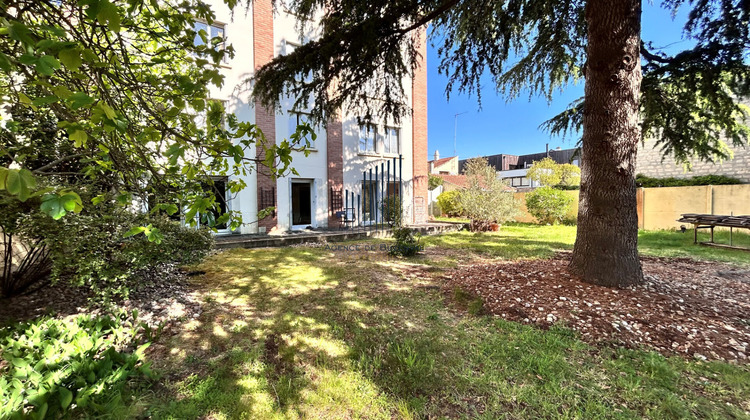 Ma-Cabane - Vente Appartement RUEIL-MALMAISON, 12218 m²