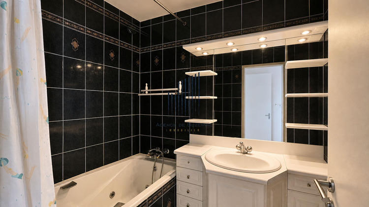 Ma-Cabane - Vente Appartement RUEIL-MALMAISON, 131 m²