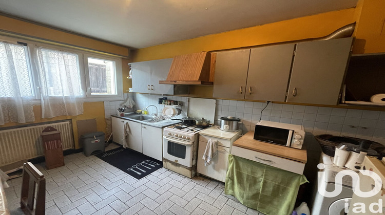 Ma-Cabane - Vente Appartement Ruffec, 92 m²