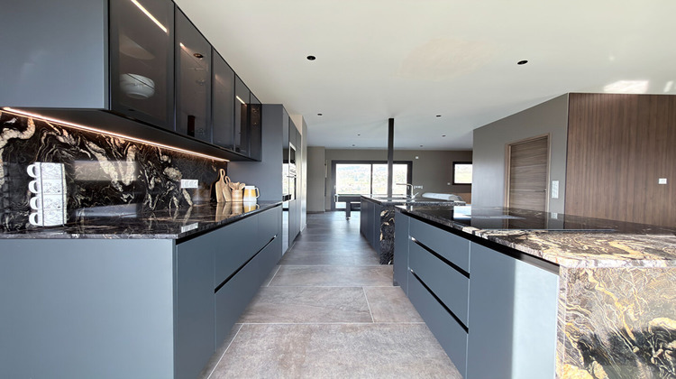 Ma-Cabane - Vente Appartement RUMILLY, 191 m²