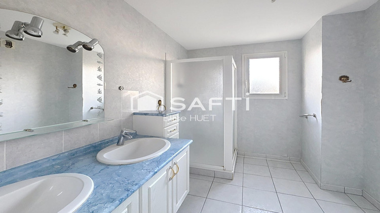 Ma-Cabane - Vente Appartement Sable-sur-Sarthe, 86 m²