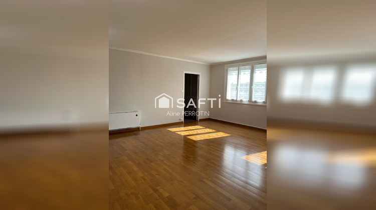 Ma-Cabane - Vente Appartement Sable-sur-Sarthe, 85 m²