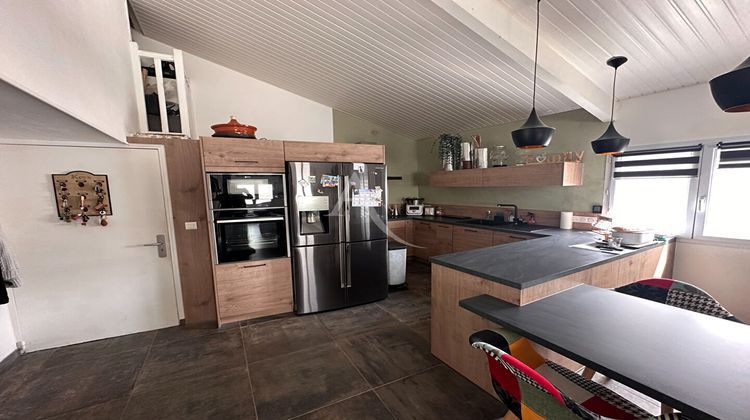 Ma-Cabane - Vente Appartement Sables d'Olonne, 98 m²