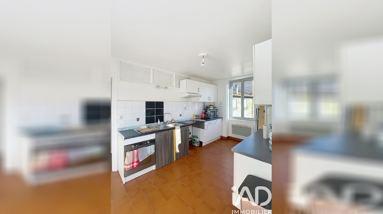 Ma-Cabane - Vente Appartement Sain-Bel, 107 m²