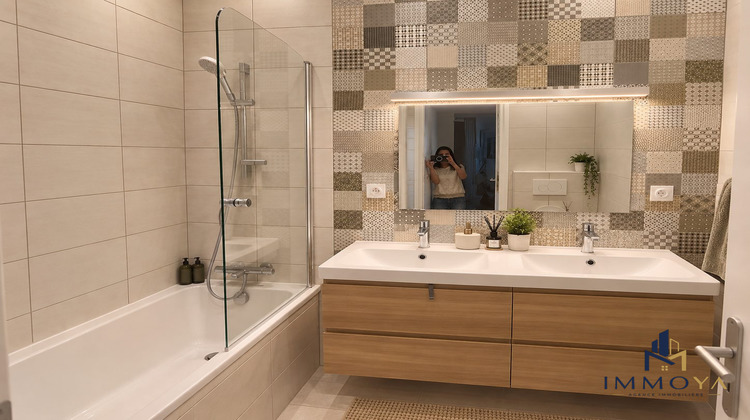 Ma-Cabane - Vente Appartement Saint-Égrève, 123 m²