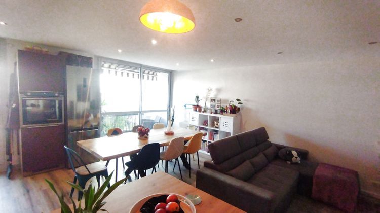 Ma-Cabane - Vente Appartement Saint-Étienne, 63 m²