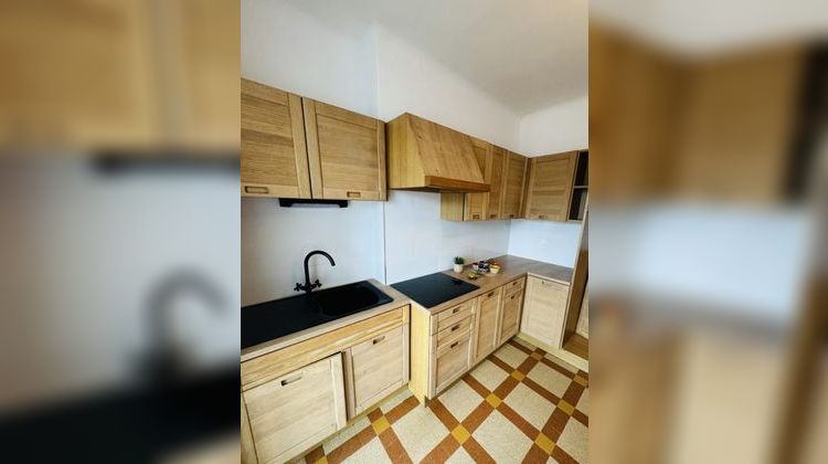 Ma-Cabane - Vente Appartement Saint-Étienne, 73 m²