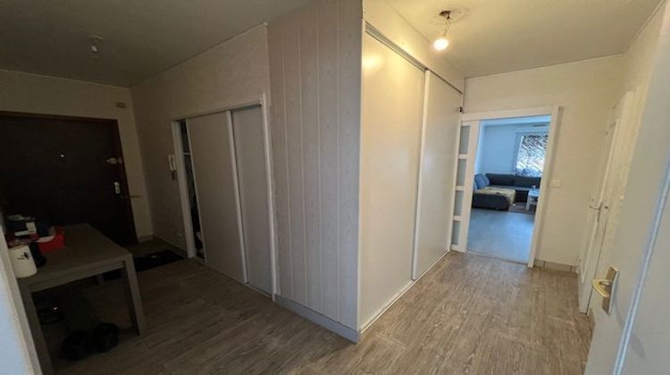 Ma-Cabane - Vente Appartement Saint-Étienne, 54 m²