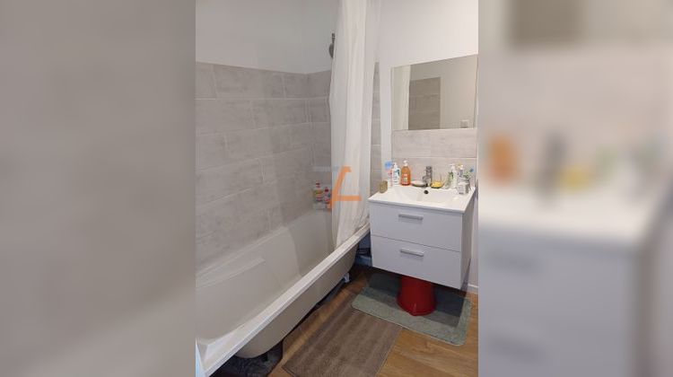 Ma-Cabane - Vente Appartement Saint-Étienne, 56 m²