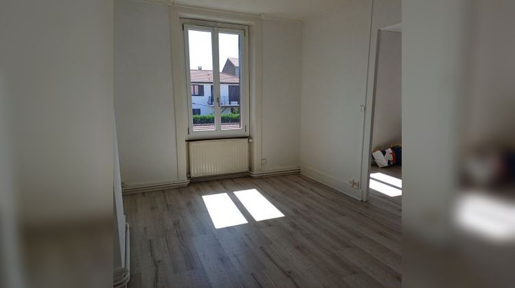 Ma-Cabane - Vente Appartement Saint-Étienne, 60 m²