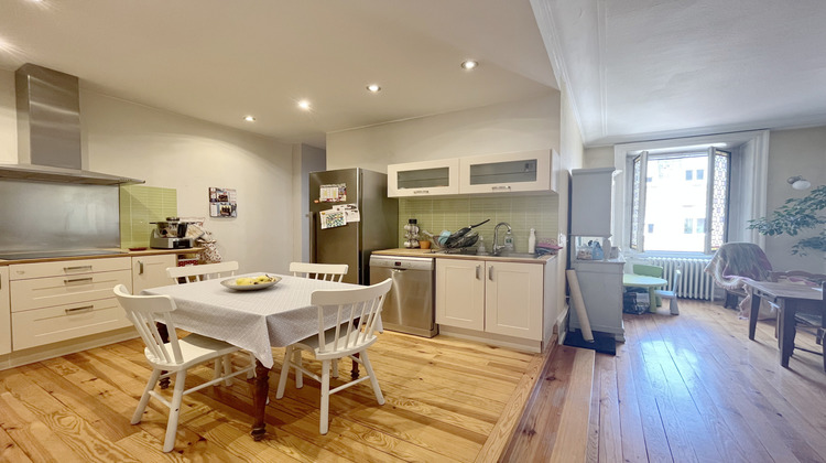 Ma-Cabane - Vente Appartement Saint-Étienne, 165 m²