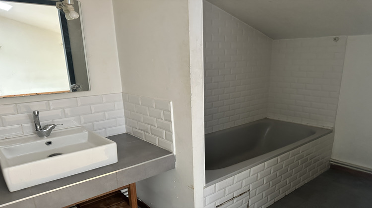 Ma-Cabane - Vente Appartement Saint-Étienne, 47 m²