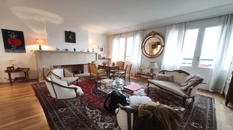 Ma-Cabane - Vente Appartement Saint-Étienne, 180 m²