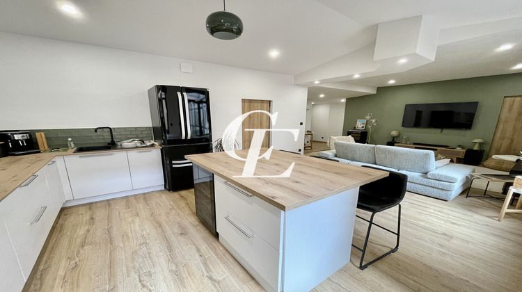 Ma-Cabane - Vente Appartement Saint-Étienne, 95 m²