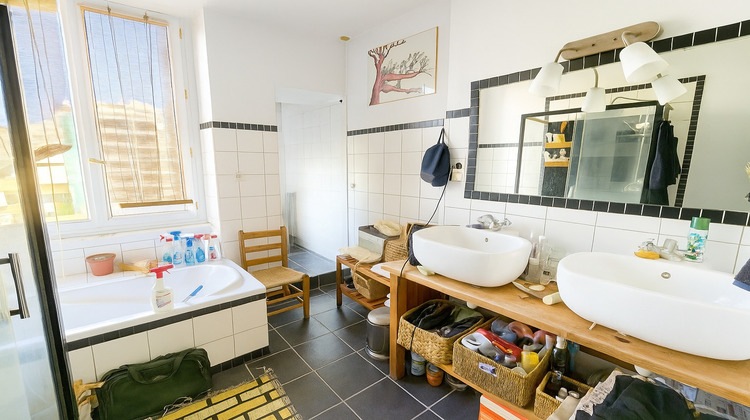 Ma-Cabane - Vente Appartement Saint-Étienne, 153 m²