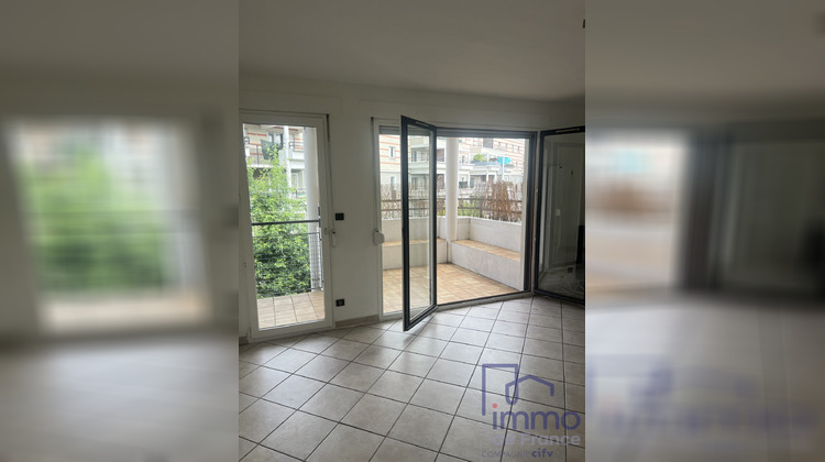 Ma-Cabane - Vente Appartement Saint-Étienne, 65 m²