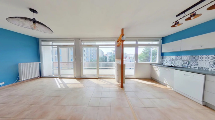 Ma-Cabane - Vente Appartement Saint-Étienne, 63 m²