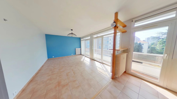 Ma-Cabane - Vente Appartement Saint-Étienne, 63 m²