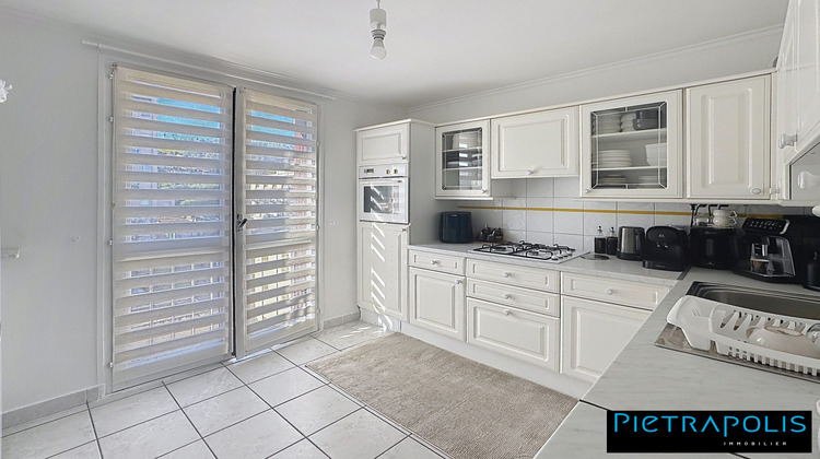 Ma-Cabane - Vente Appartement Saint-Étienne, 69 m²